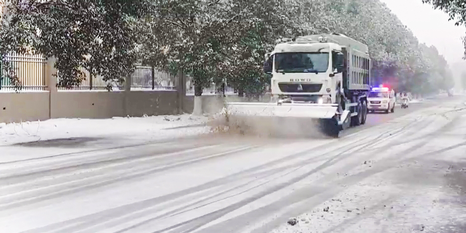 家寶園林：戰風(fēng)雪 斗嚴寒 保暢通